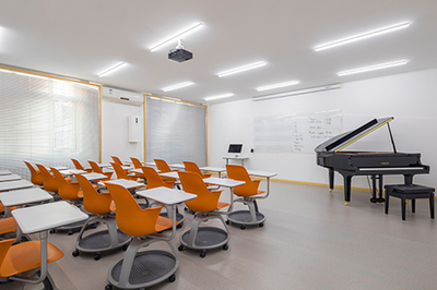 中央音乐学院鼎石实验学校 以音乐为桥，策划文化艺术交流新篇章